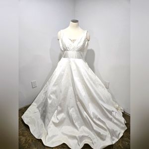 Mori Lee By Madeline Gardner Ivory Wedding Gown